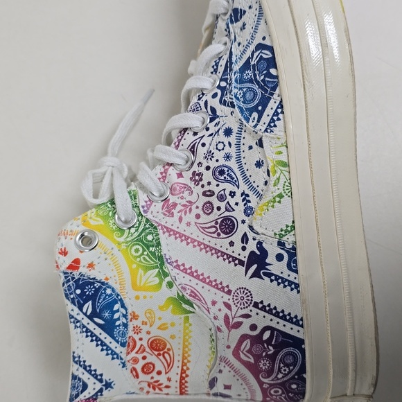 CONVERSE Chuck 70 Pride High Top - Picture 14 of 16